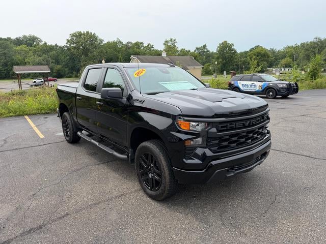2024 Chevrolet Silverado 1500 Custom Trail Boss