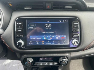 2021 Nissan Kicks SR