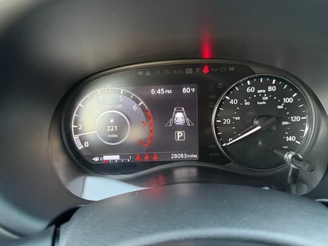 2021 Nissan Kicks SR