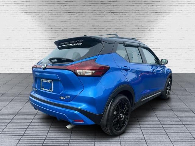 2021 Nissan Kicks SR