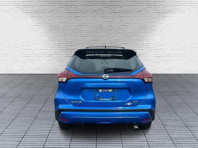 2021 Nissan Kicks SR