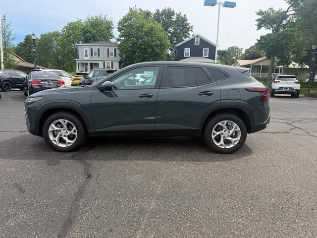 2025 Chevrolet Trax LS's photo