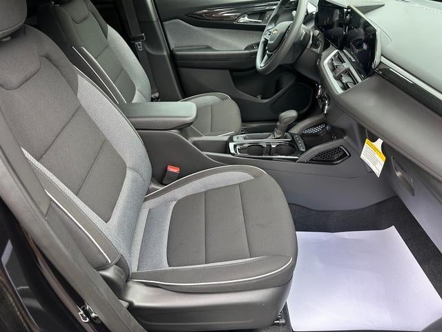 2025 Chevrolet Trailblazer LS